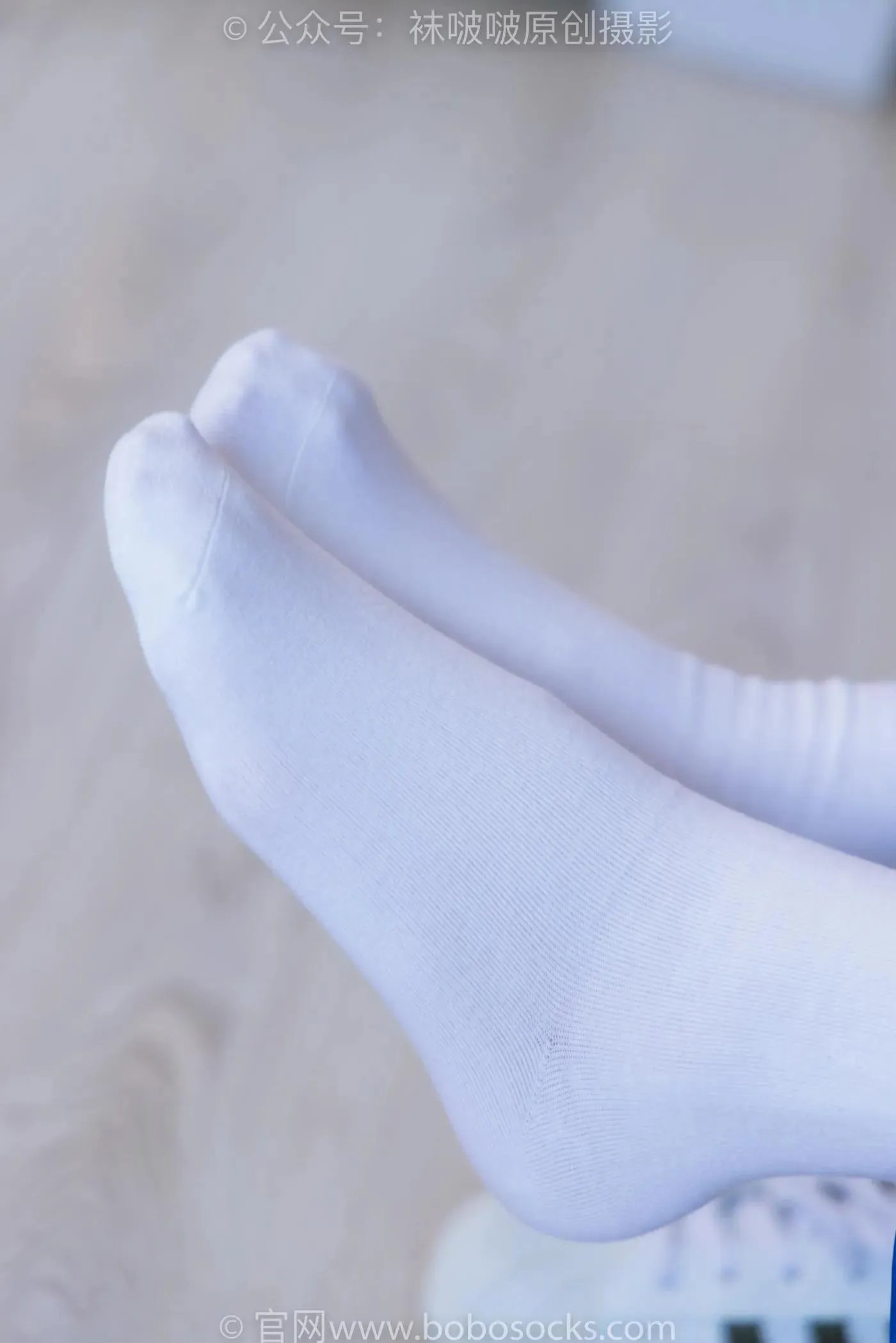 [BoBoSocks袜啵啵]NO.193 小沫-贝壳头板鞋、白棉袜、肉丝、校服裤里丝 [140P]插图6